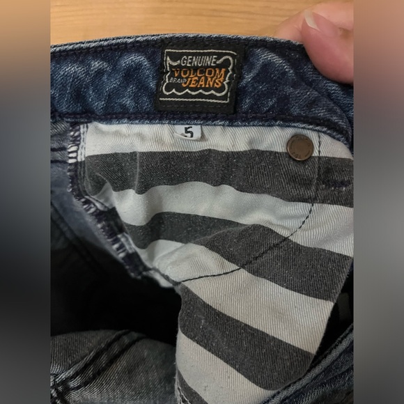 Volcom jeans juniors size 5 - Picture 9 of 10